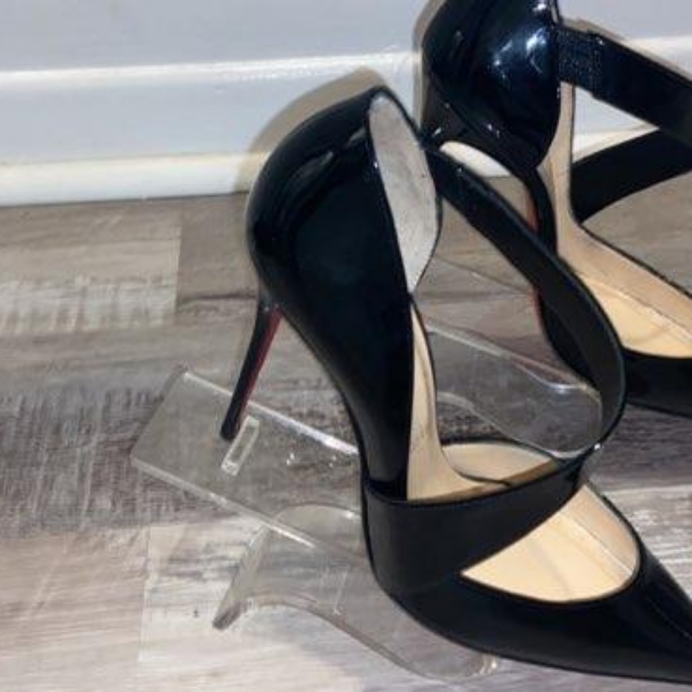 Authentic Christian Louboutin patent leather shoes - Picture 6 of 10